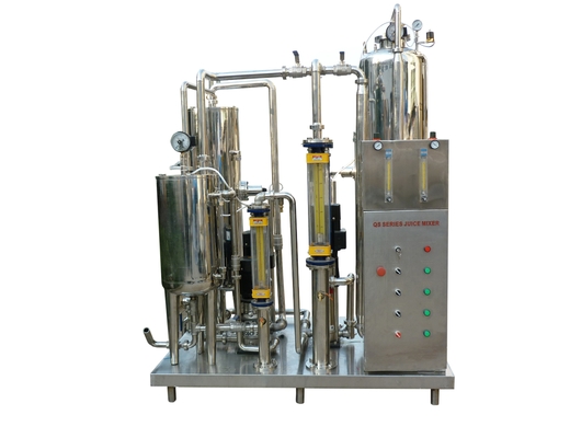 Πλήρως αυτόματο 1500L/H αναψυκτικά αναψυκτικά ανθρακούχα αναψυκτικά μίξερ με εύρος ανάμειξης 1 3-1 6