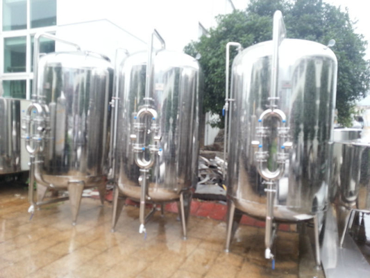 1250 kg Ατσάλι 304 Μεγάλη κλίμακα 5000L/H Σκάιντ τοποθετημένο RO σύστημα επεξεργασίας νερού