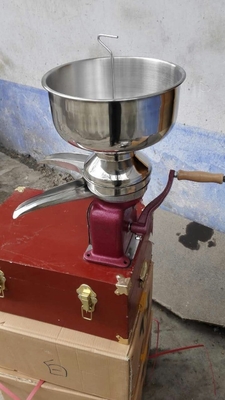 Μικρή κλίμακα 50L/H χειροκίνητη απορρίπτη κρέμας γάλακτος με υλικό νωπού γάλακτος