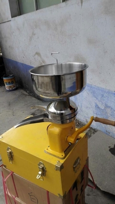 Μικρή κλίμακα 50L/H χειροκίνητη απορρίπτη κρέμας γάλακτος με υλικό νωπού γάλακτος