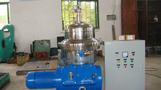 5000L/H απορρυπαντής γάλακτος για μεγάλης κλίμακας παραγωγή κρέμας γάλακτος 2200*1350*1150mm 1500kgs
