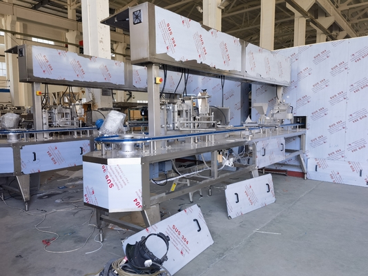 220v/380v Πλήρως αυτόματο εργοστάσιο επεξεργασίας παγωτών 6000 τεμάχια/ώρα 9500 KG