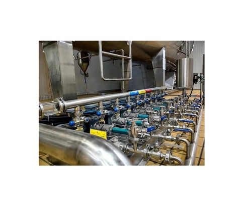 Προσαρμοσμένη τάση 2000 KG Σχέδιο κλειδί-κλειδί Γραμμή επεξεργασίας γάλακτος αγελάδας σε σκόνη για την παραγωγή