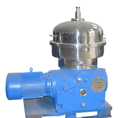 500 KG Δυνατότητα 1000L/H διαχωριστής κρέμας γάλακτος με αυτόματο καθαρισμό 2200*1350*1150mm