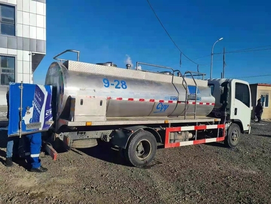 Μεγάλη χωρητικότητα δεξαμενή αποθήκευσης γάλακτος για γαλακτοκομικά 380V / 3PH / 50HZ ή εξατομικευμένο