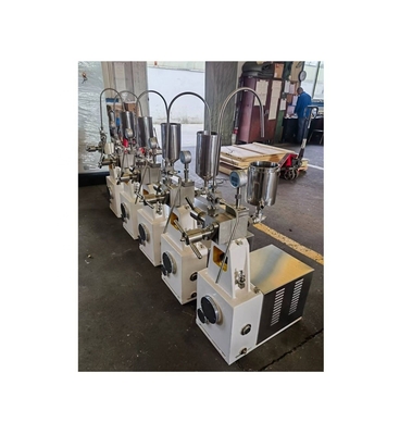 Πρόσθετη τάση 220V/380V 300L/H Υψηλής πίεσης εργαστηριακός ομογενοποιητής για τη μεταποίηση γάλακτος τύποι ποτών