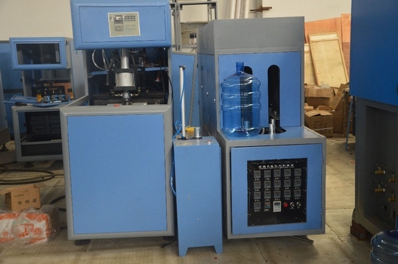 18Μηχανή χύτευσης μπουκαλιών PET 9L με υπερύθμιση και περιστροφικό κύλινδρο AirTac