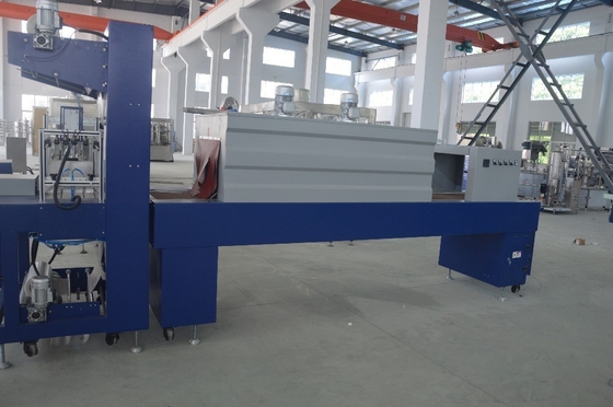 1200 KG πλήρης αυτόματης συσκευασίας μπουκαλιών νερού και θερμική σήραγγα για γρήγορη συσκευασία