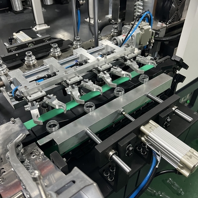 2800KG Full Auto 4 Cavity Servo Motor πλαστικό μπουκάλι τεντώματος φουσκώματος μηχανή για την παραγωγή ανθρακούχων ποτών